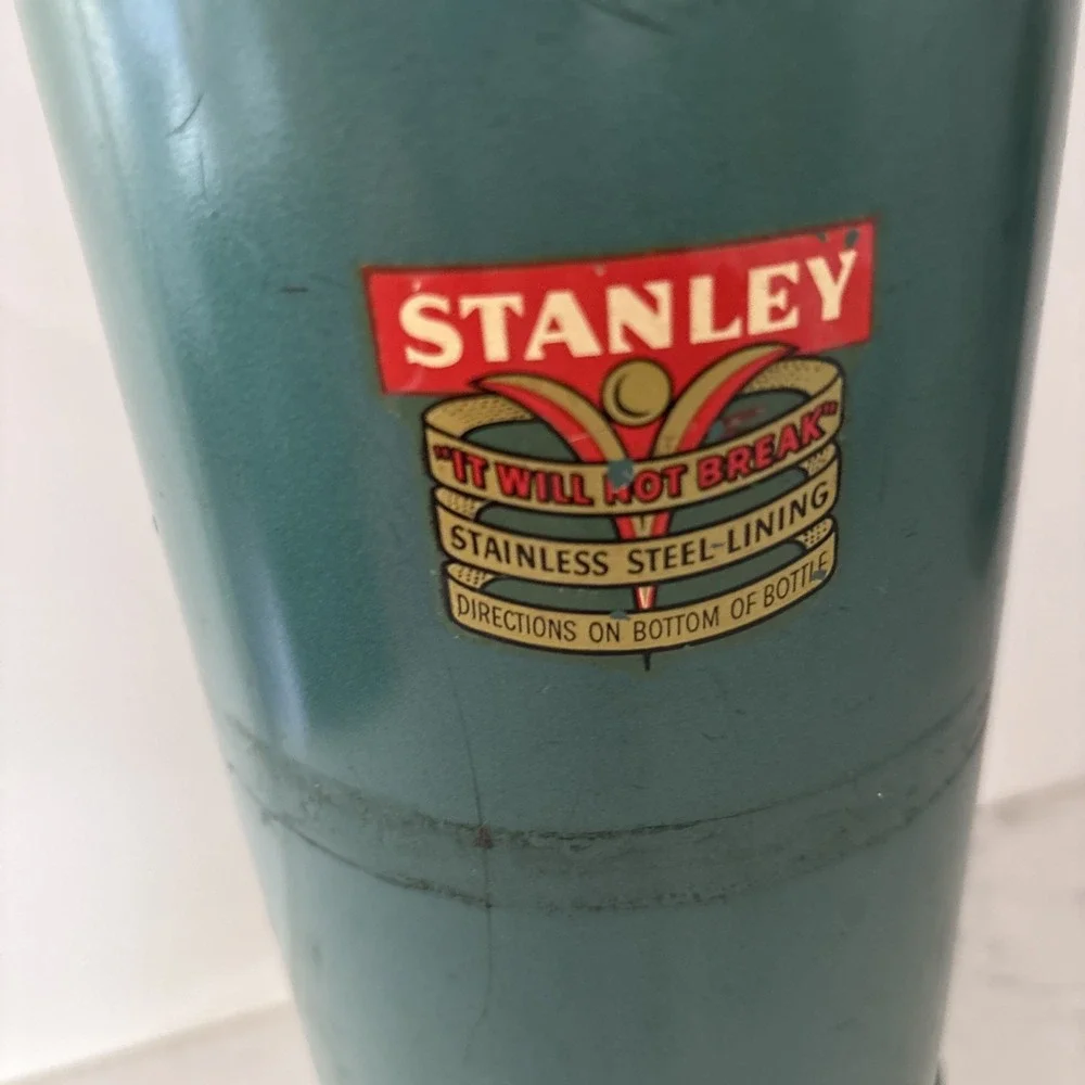 Vintage Stanley Super Vac Stainless Steel Lined Thermos USA‎ N945 Red Label - Picture 2 of 7